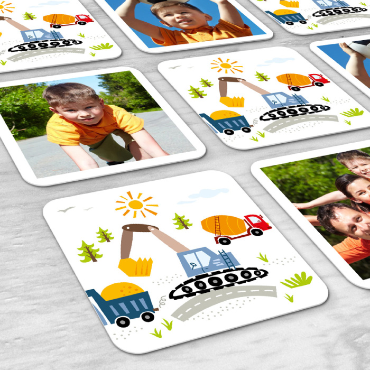 Hra, která bude bavit děti déle než 5 minut. To je pexeso z tvrdého kartonu s vlastními fotkami, obrázky a texty. Česká výroba a rychlé dodání.