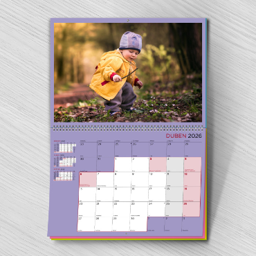 Nástěnný plánovací fotokalendář na rok 2026 rychle a online - Pestrý plánovací velký